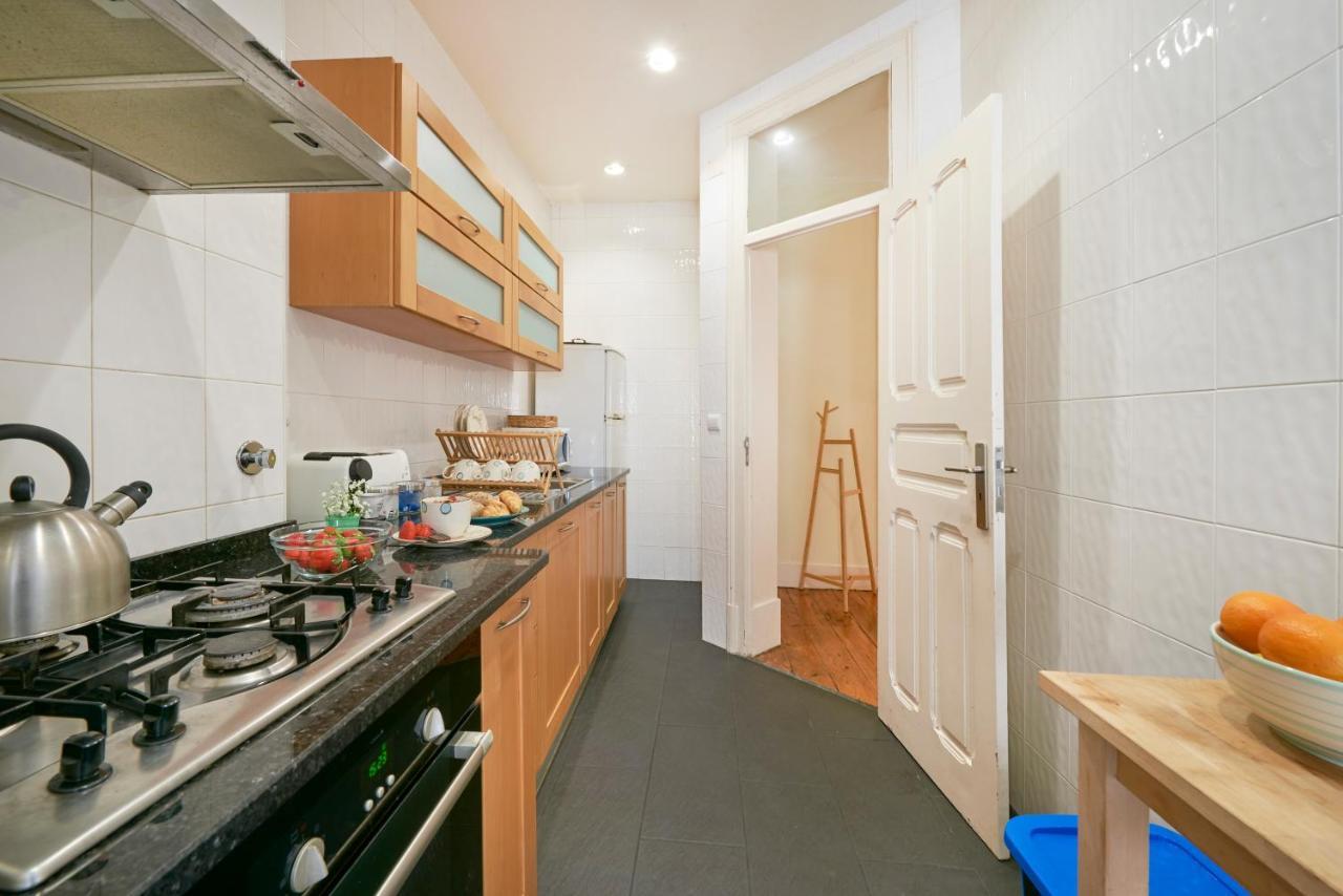 Renovated Spacious Baixa Apartment, By Timecooler Lisbon Exterior photo